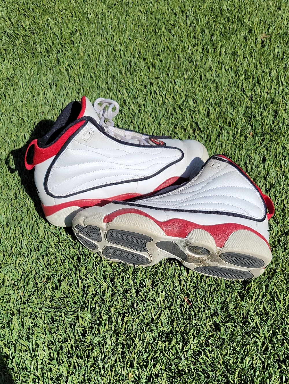 Jordan Kids White Black Red Sneakers